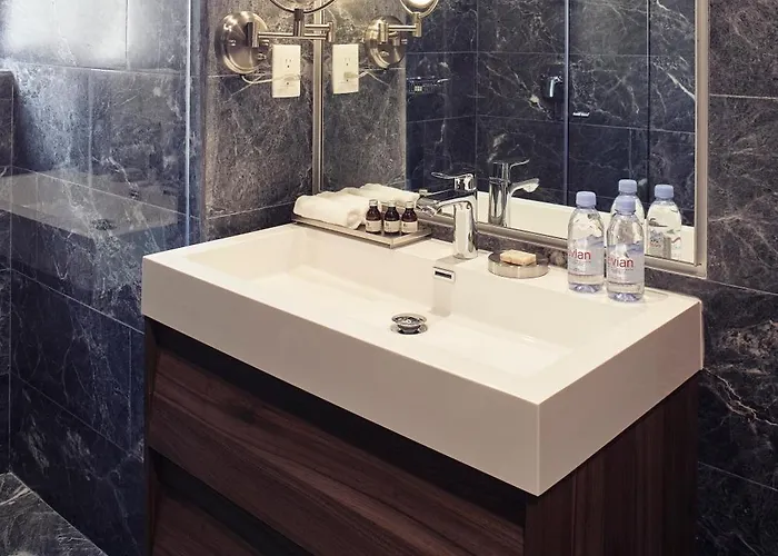 Mathias Boutique By Viadora Hotel 4*