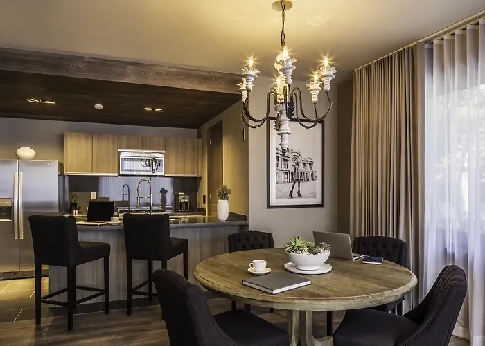 Mathias Boutique By Viadora Hotel 4*
