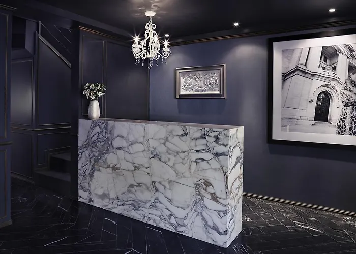 Hotel Mathias Boutique By Viadora 4*