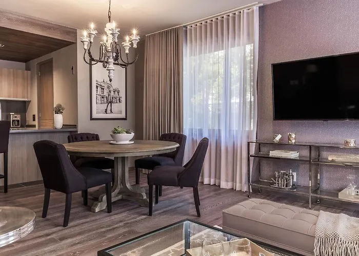 Mathias Boutique By Viadora Hotel